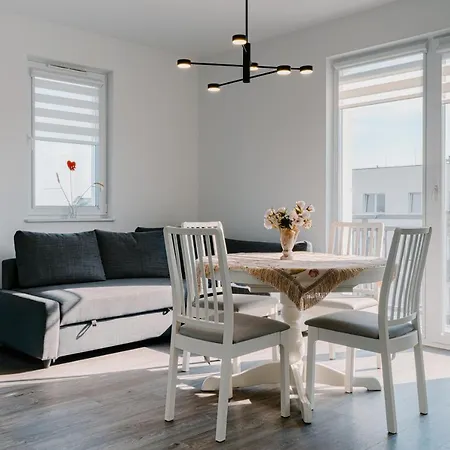 公寓 U Siebie W Domu. W Nowej Dzielnicy.