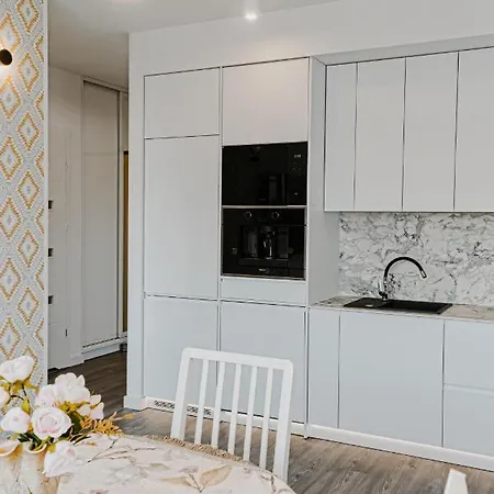 公寓 U Siebie W Domu. W Nowej Dzielnicy. *