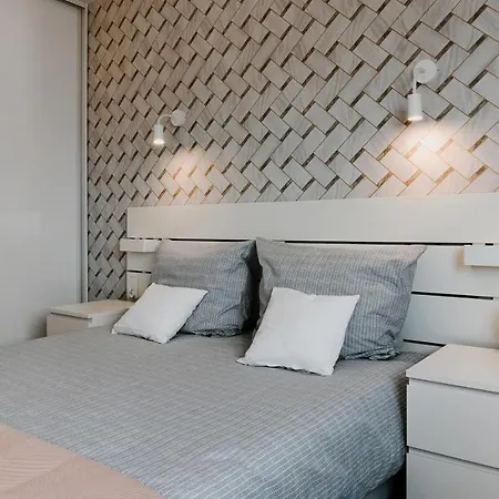 公寓 U Siebie W Domu. W Nowej Dzielnicy.