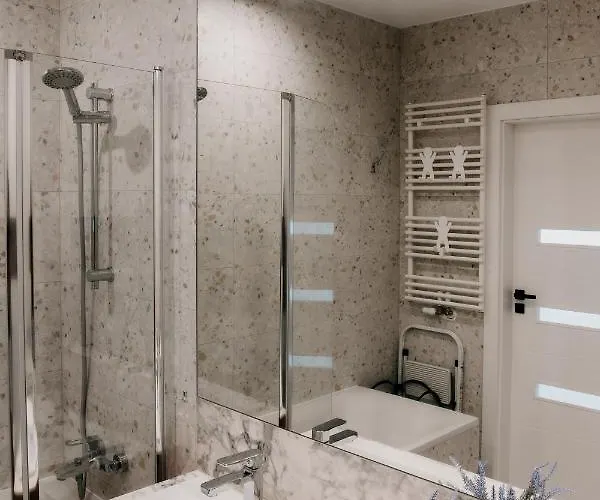 U Siebie W Domu. W Nowej Dzielnicy.